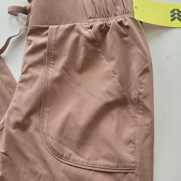 New! Women's All in Motion Tapered Stretch Woven Workout Pants Taupe XS-Long - Picture 4 of 10